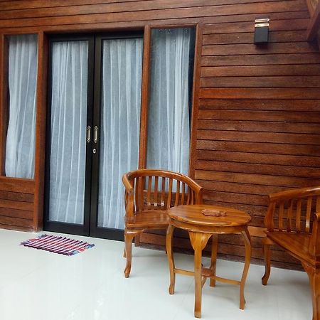 Puri Penida Hotel Sakti Екстериор снимка